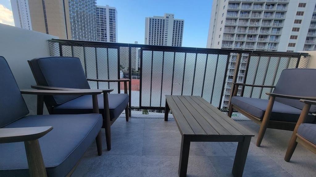 Waikiki Condo 2 Bedrooms 2 Bathrooms With 1 Free Parking Space Honolulu Exterior foto