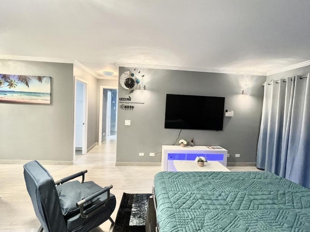 Waikiki Condo 2 Bedrooms 2 Bathrooms With 1 Free Parking Space Honolulu Exterior foto